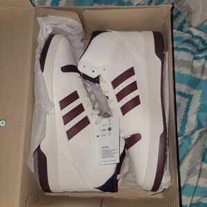 Adidas break starts MID Men 11.5 BNWB white/burgundy